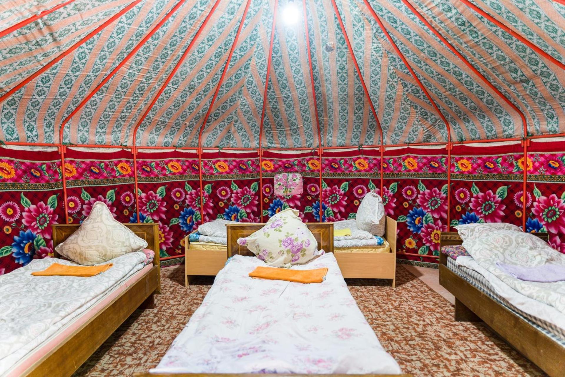 Hotel Arista Yurt Camp Karakol Exterior foto