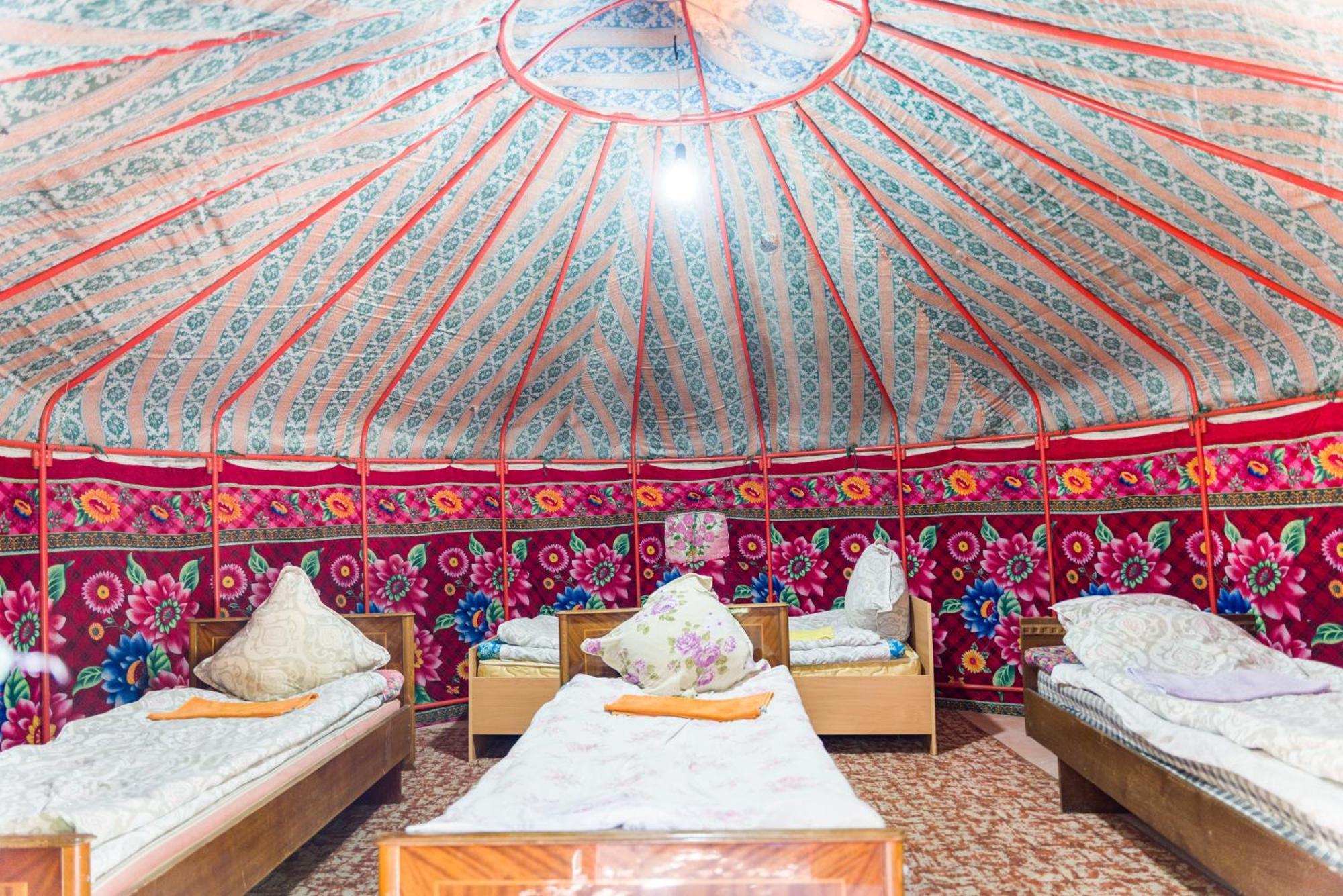 Hotel Arista Yurt Camp Karakol Exterior foto