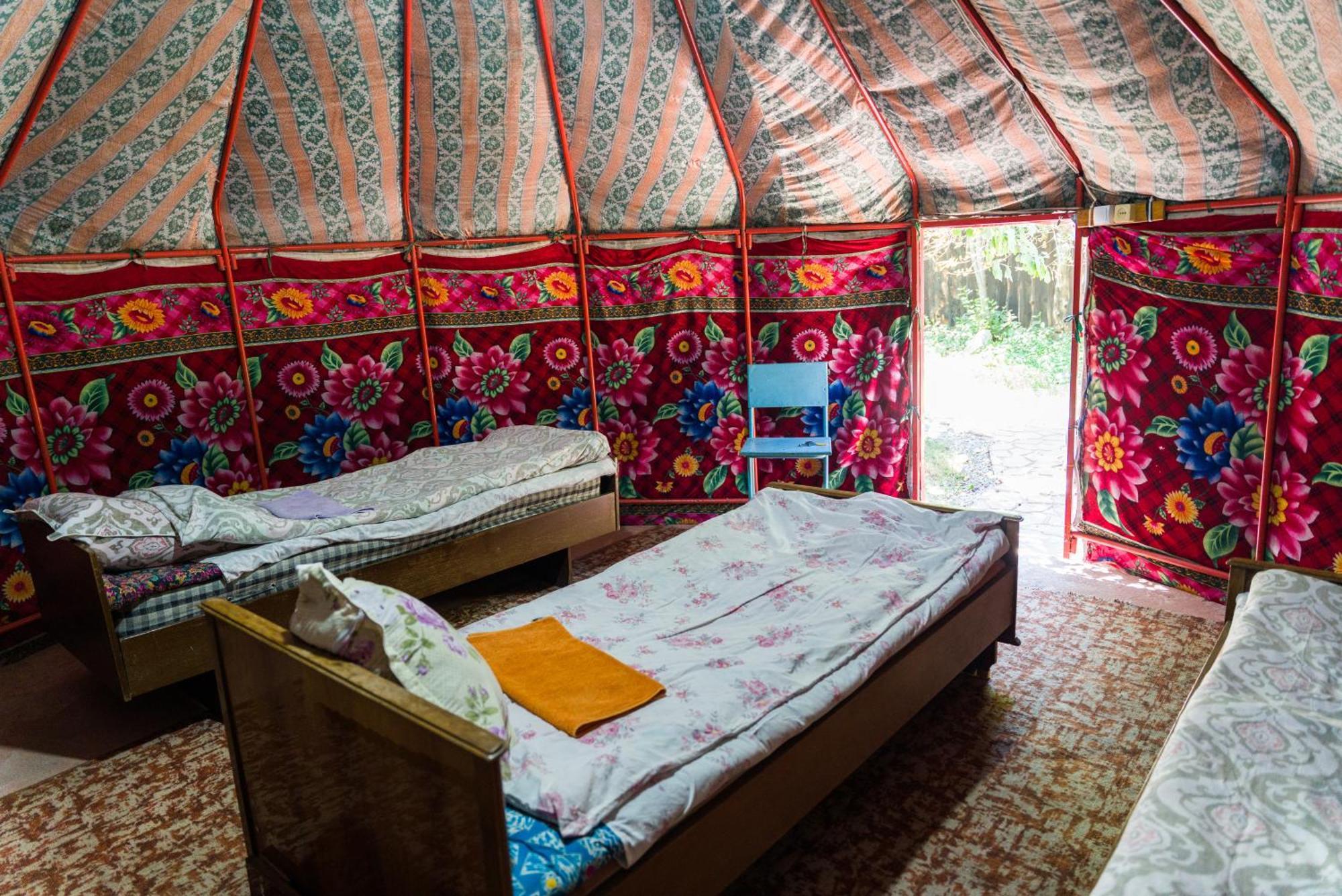 Hotel Arista Yurt Camp Karakol Exterior foto